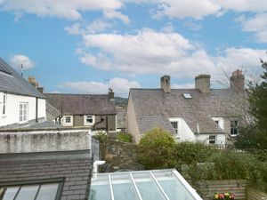 Photo 2- click for photo gallery